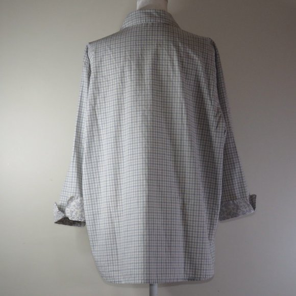 Alfred Dunner Women's Embroidered Floral Grid Button-Down Top Size 16W (C569) - Picture 5 of 6